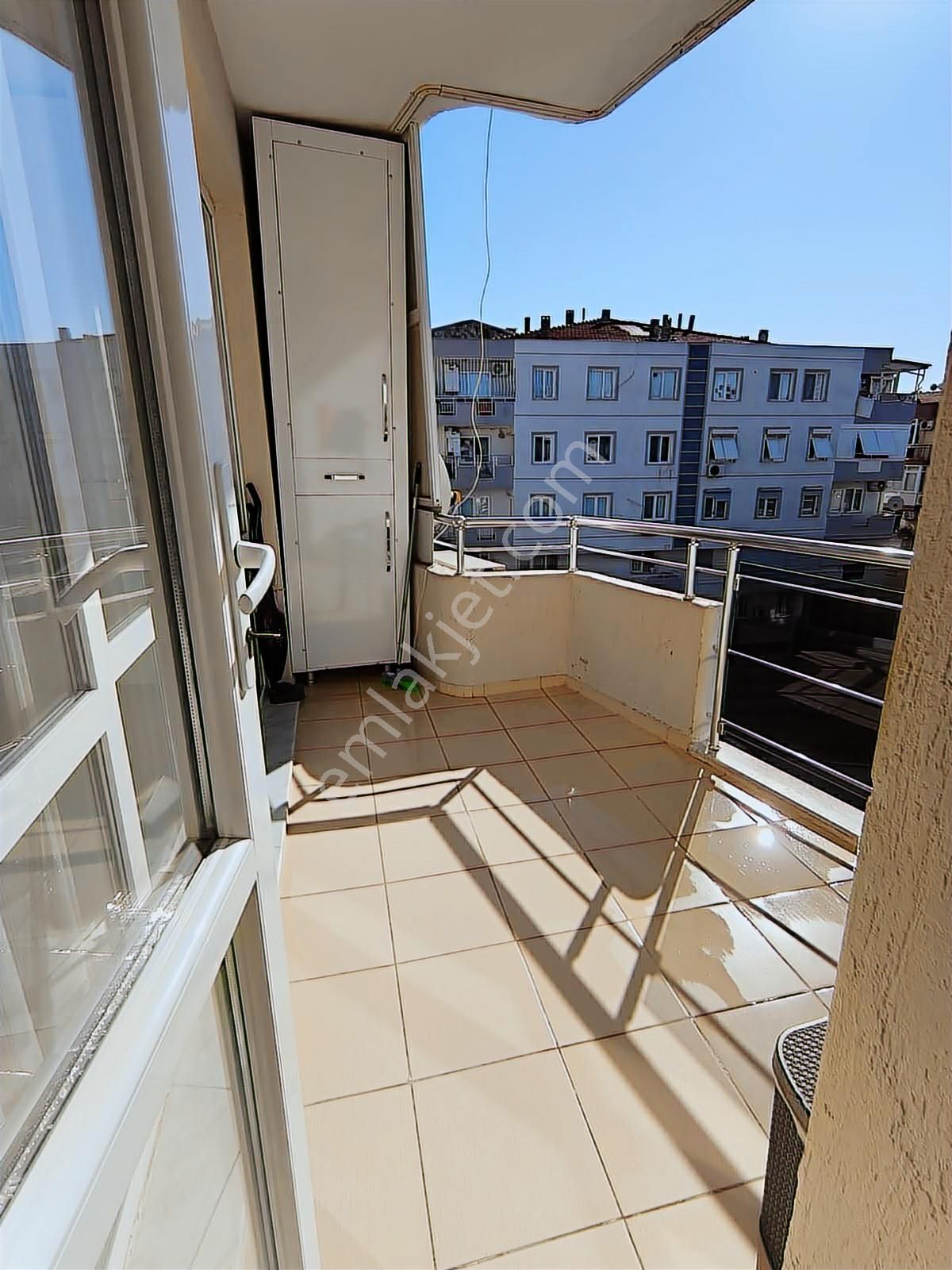 3+1 135m2 Brüt Arakat Aydınlık Bakımlı - Görsel 14