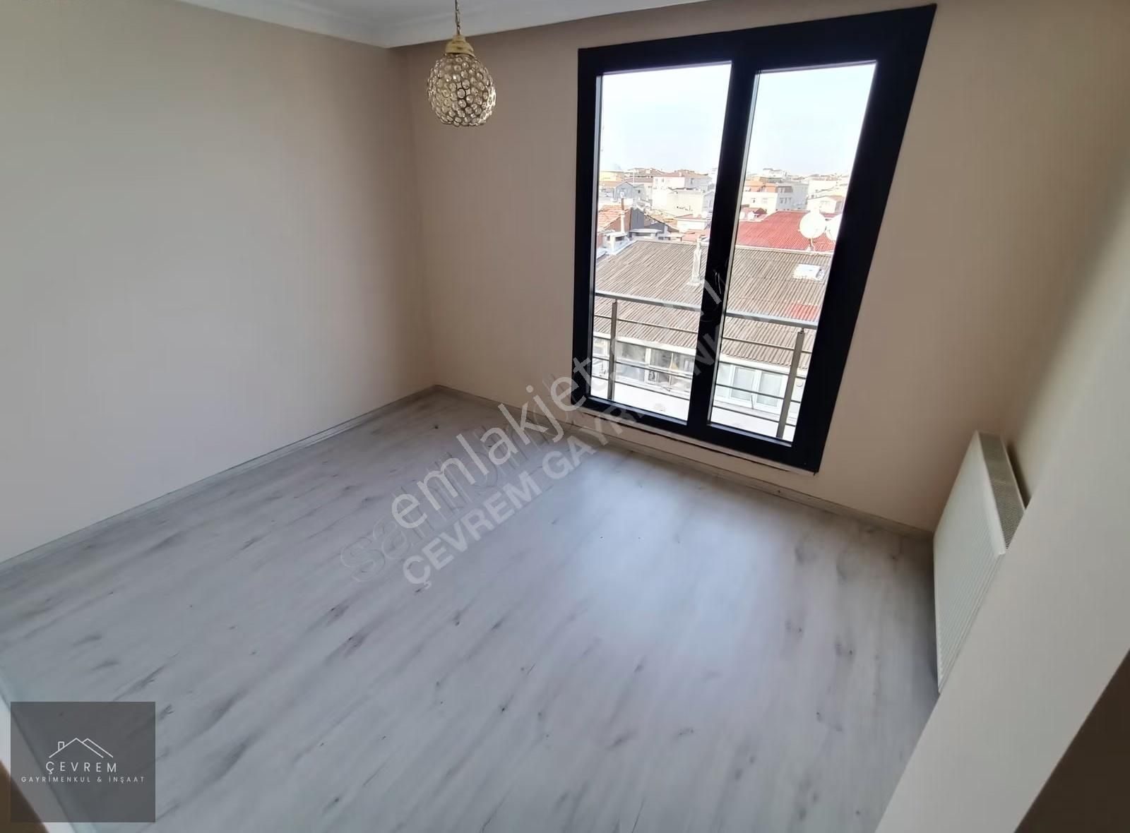 *çevrem* Sultan Murat'da Harika Konumda Otoparklı 3+1 120m² - Görsel 9