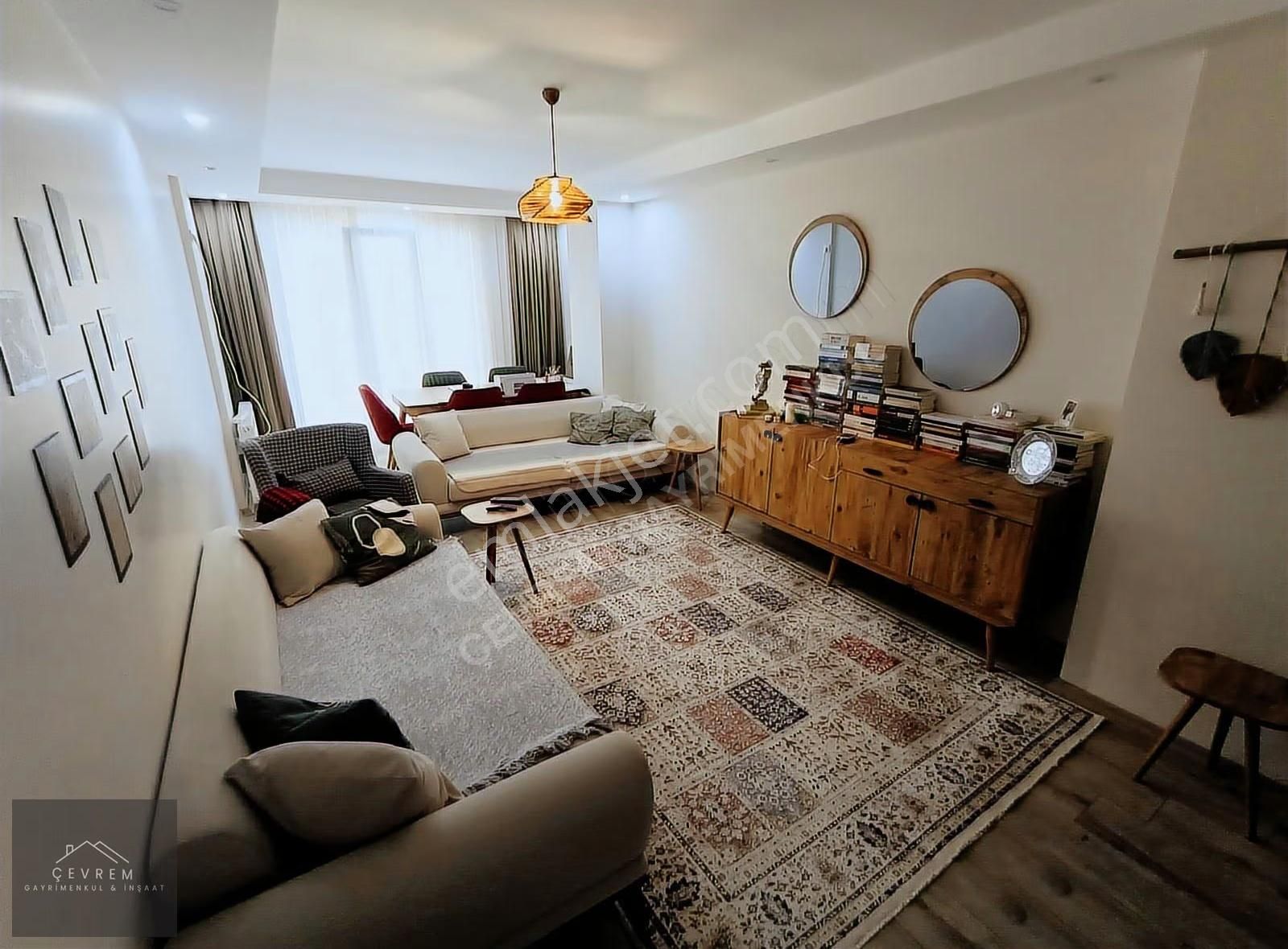 *çevrem* Sultan Murat'da Merkezi Konumda Yatırıma Uygun 2+1 90m²