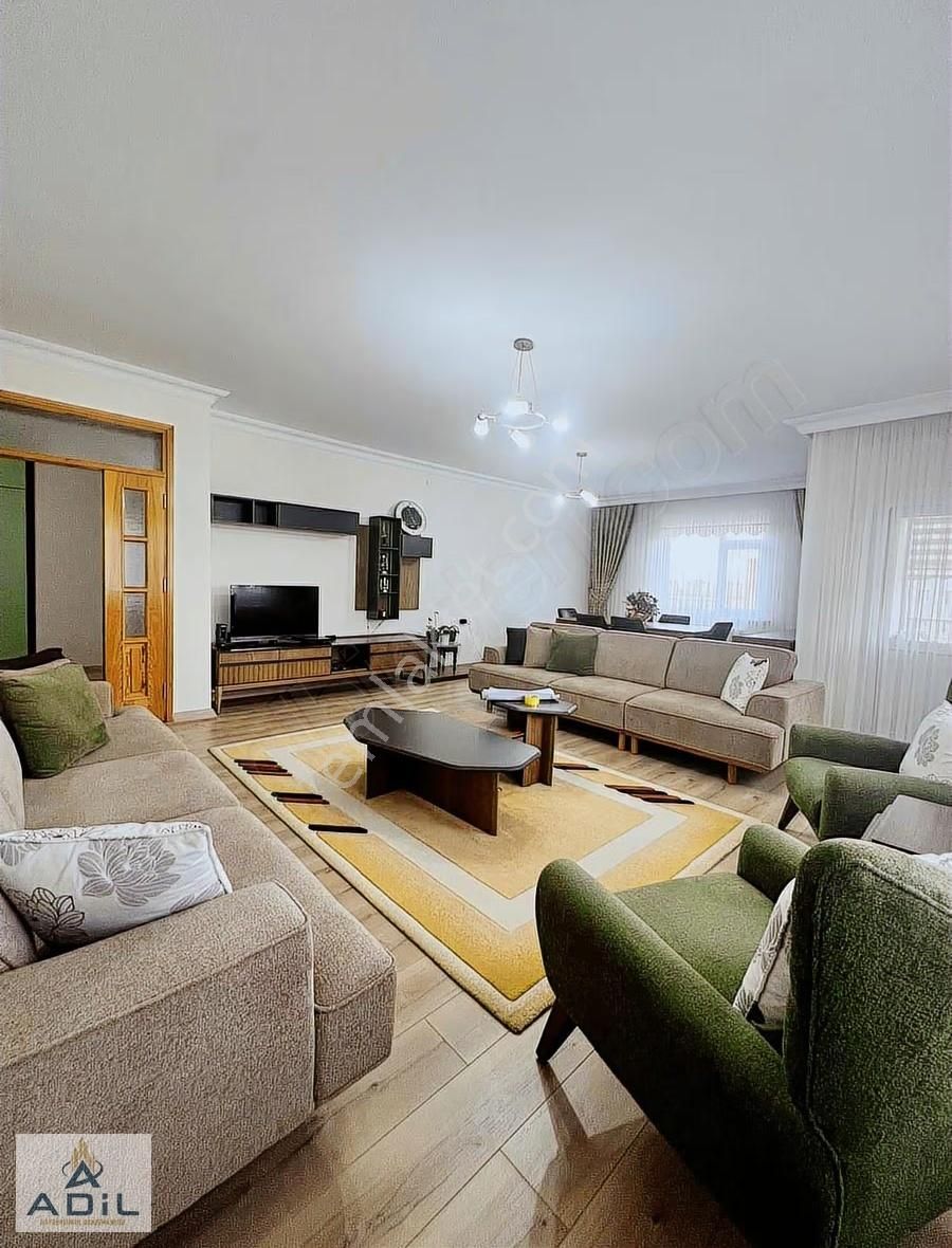 Nenehatun Parkı Çepheli 3+1 220 Mt2 Arakat Bakımlı Daire - Görsel 11