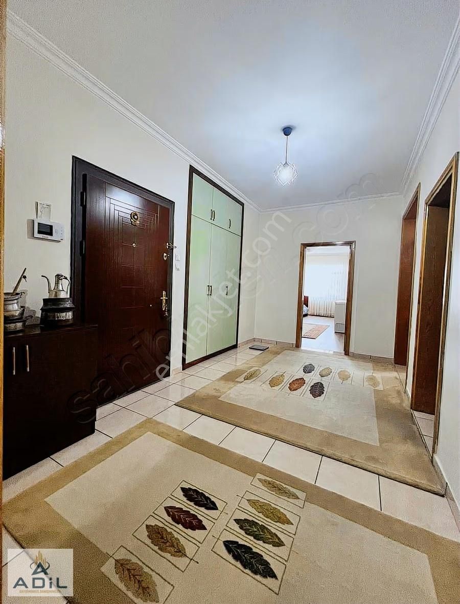 Nenehatun Parkı Çepheli 3+1 220 Mt2 Arakat Bakımlı Daire - Görsel 9