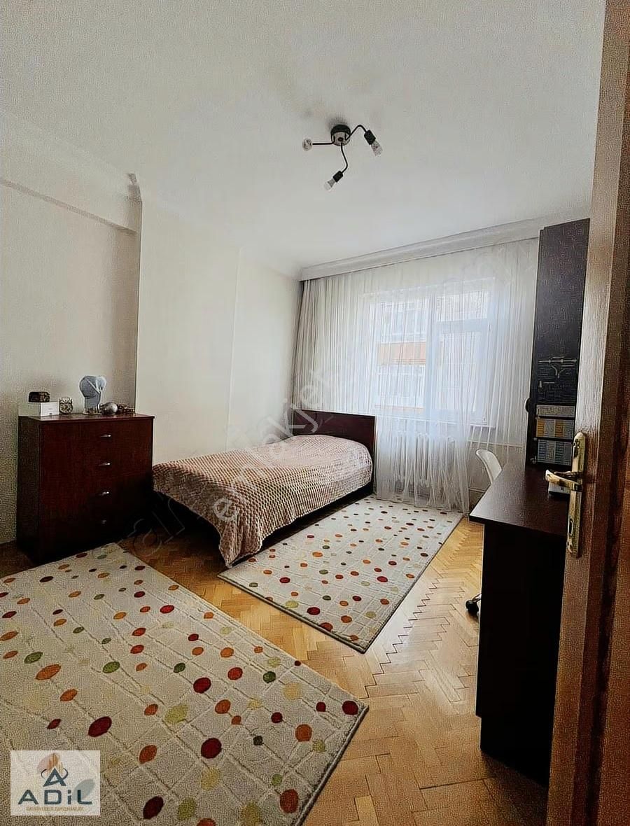 Nenehatun Parkı Çepheli 3+1 220 Mt2 Arakat Bakımlı Daire - Görsel 3