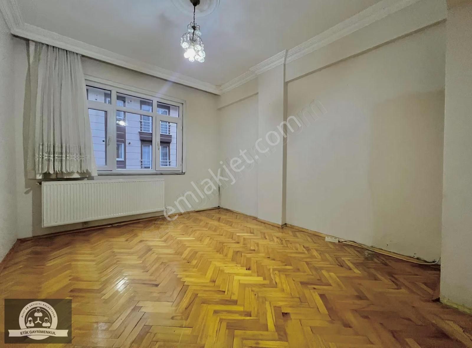 Ümraniye İstiklal Mahallesinde Kiralık 2+1 Arakat Daire - Görsel 26