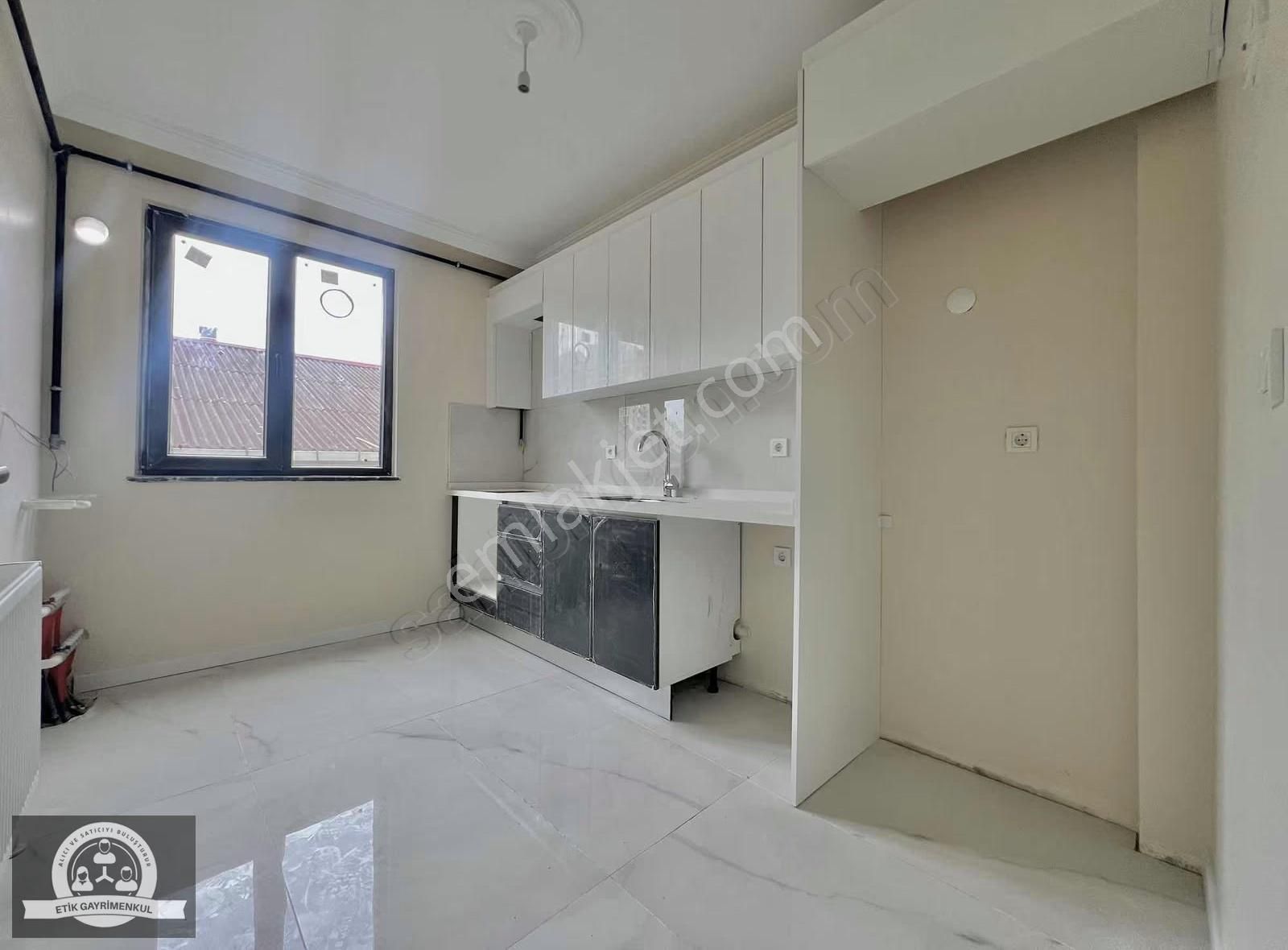 Otoban Bağlantı Yoluna Yakın 2+1 Arakat Daire - Görsel 24