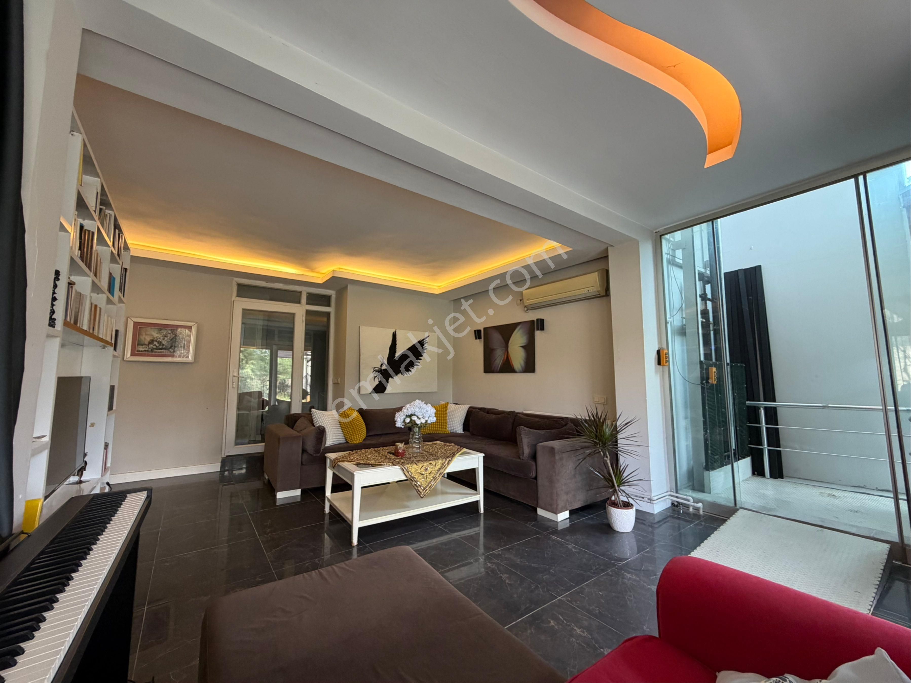 Seferihisar Güzelçiftlik Villalarında Tam Müstakil Havuzlu Villa - Görsel 7