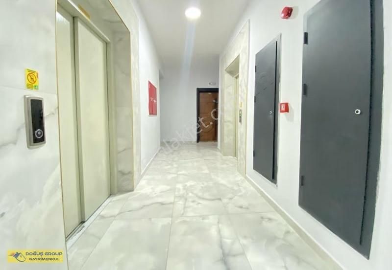 Şehir Hastanesinin Karşısında Donat Yapıda 2+1 Ara Kat Daireler - Görsel 3