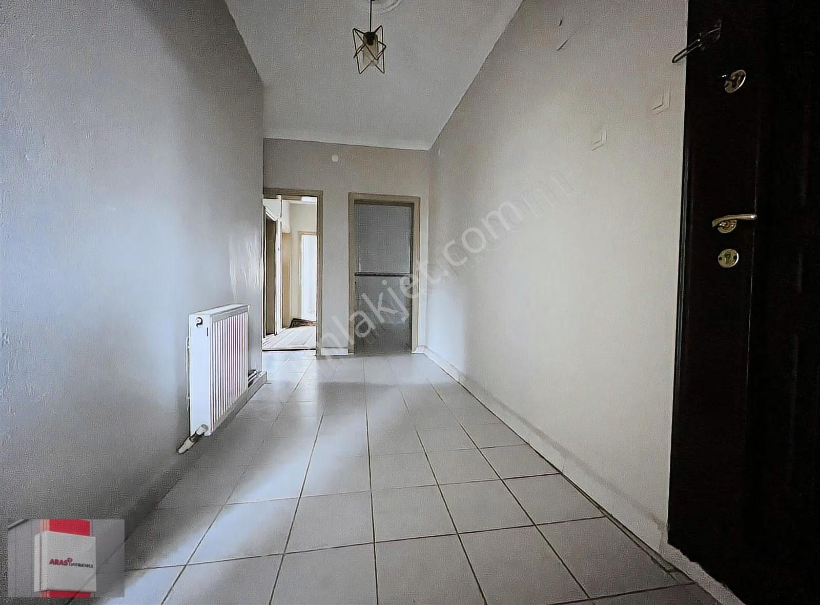 Aras Gyo'dan Binkonutlar Mahallesinde Bakımlı 3+1 Kiralık Daire - Görsel 8