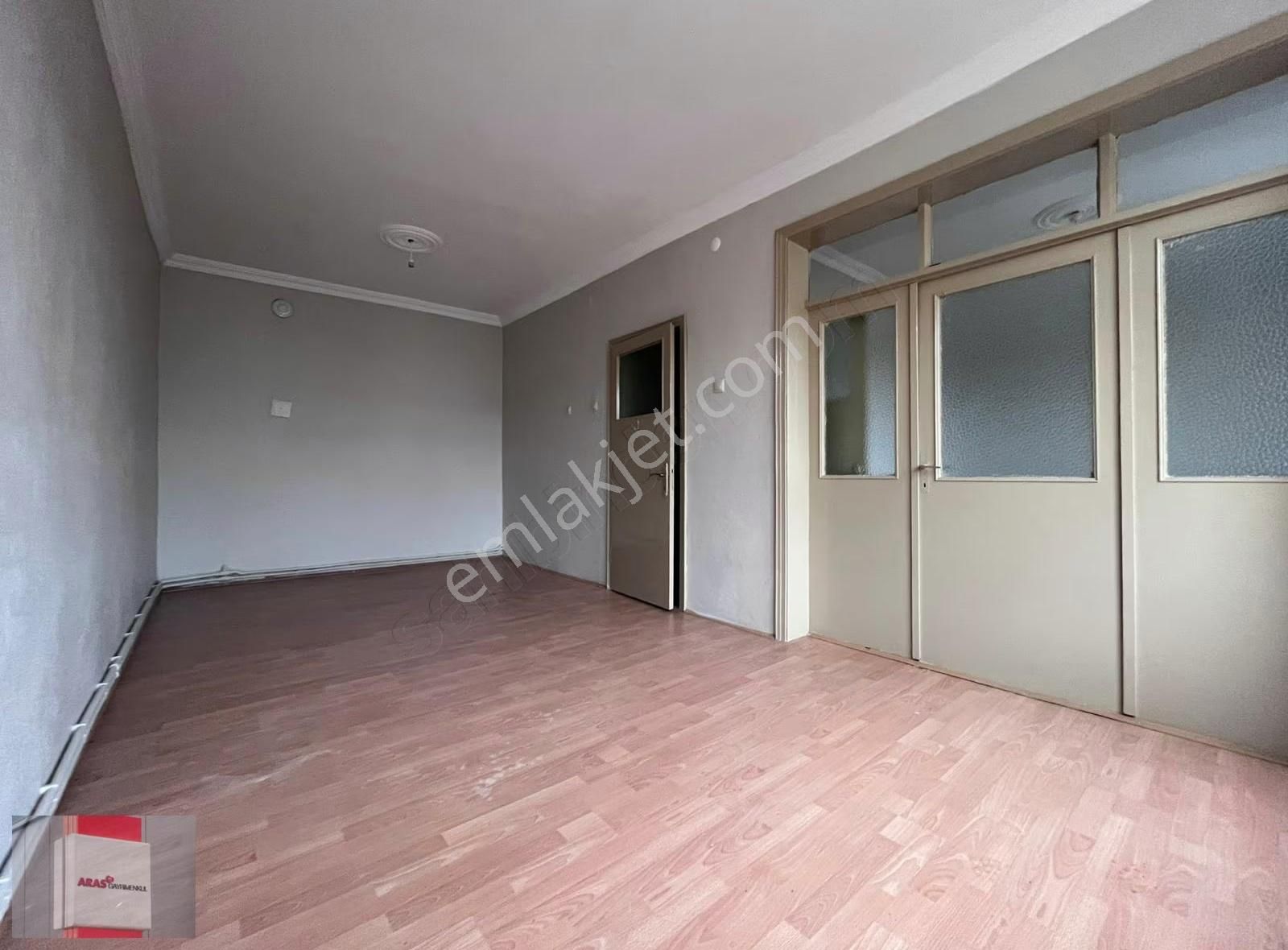 Aras Gyo'dan Binkonutlar Mahallesinde Bakımlı 3+1 Kiralık Daire - Görsel 32