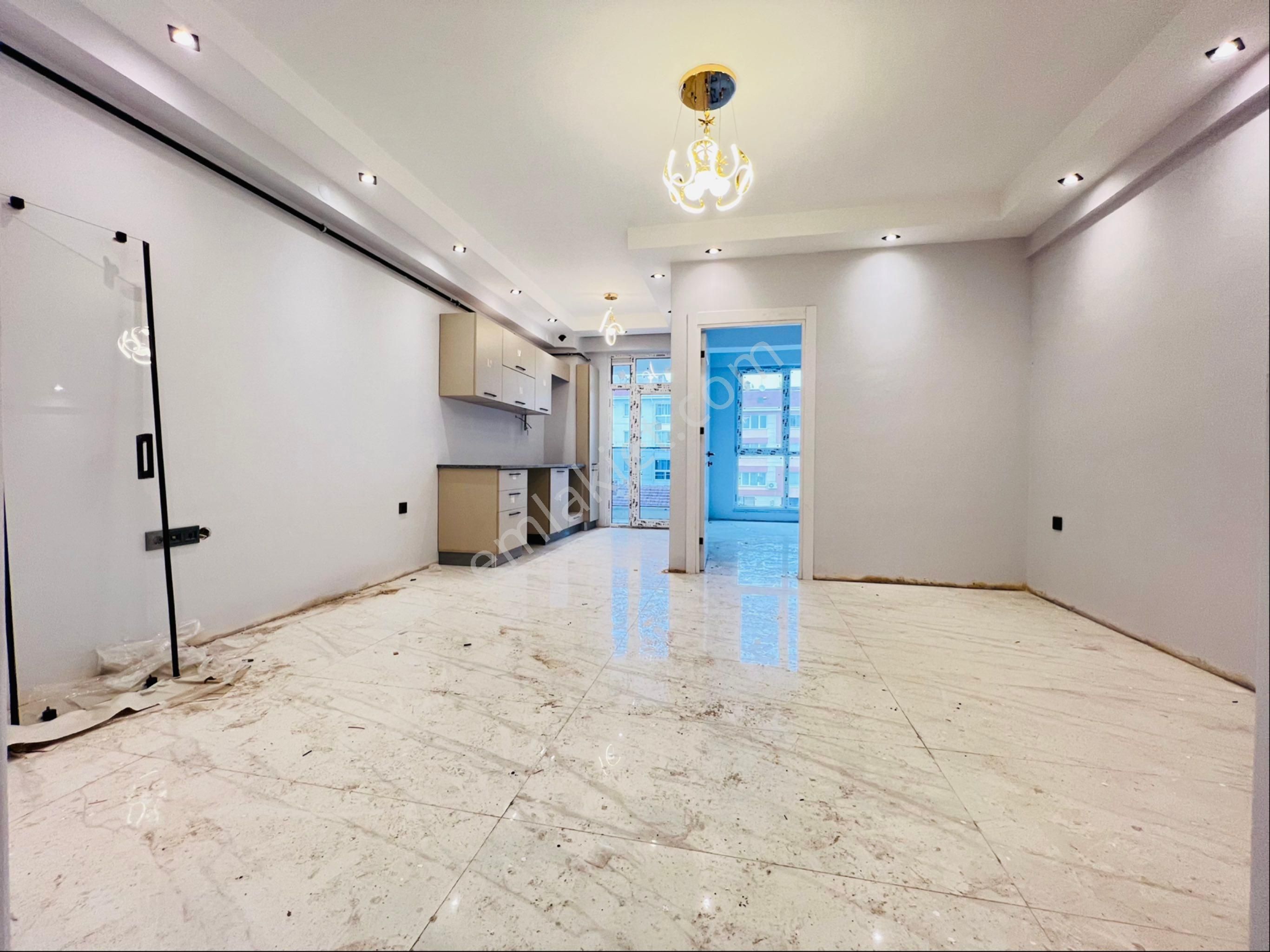 Durudan Çamlıca Mh 1+1 Daire Dayıbey Sk Üzeri Balkonlu