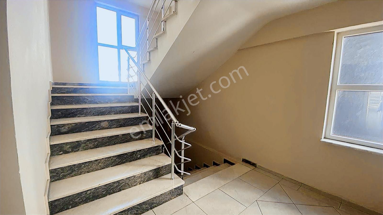 Görükle'de Kiralık 1+1 Eşyalı Daire - Görsel 22