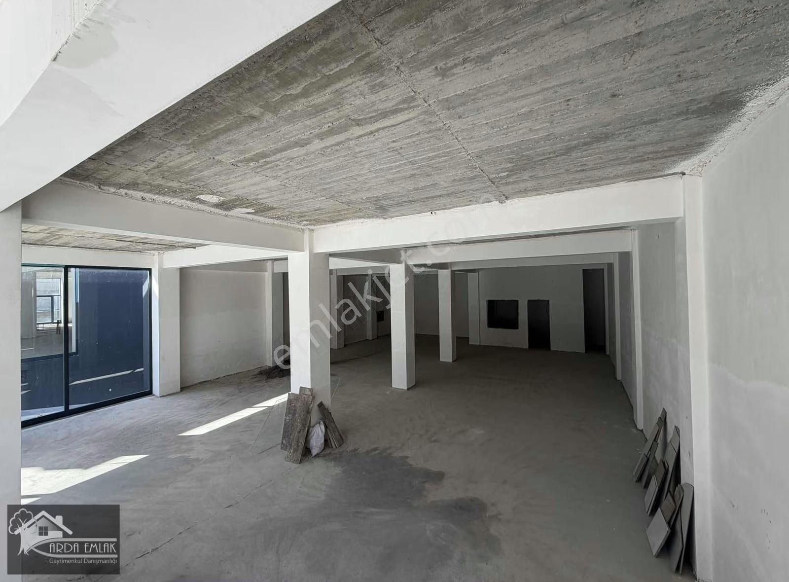 Arda'dan Mersin Yenişehir 2.5 Çevreyolu Üzerinde Satılık Dükkan - Görsel 19