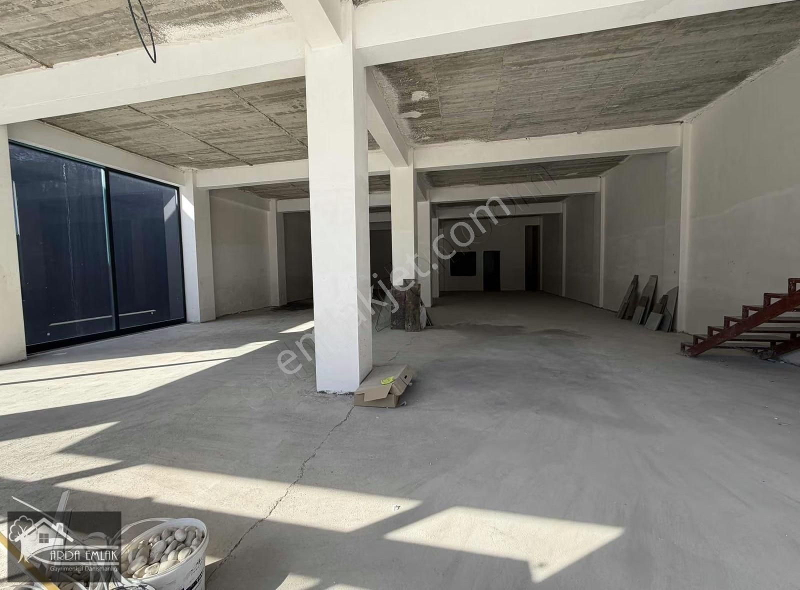 Arda'dan Mersin Yenişehir 2.5 Çevreyolu Üzerinde Satılık Dükkan - Görsel 4