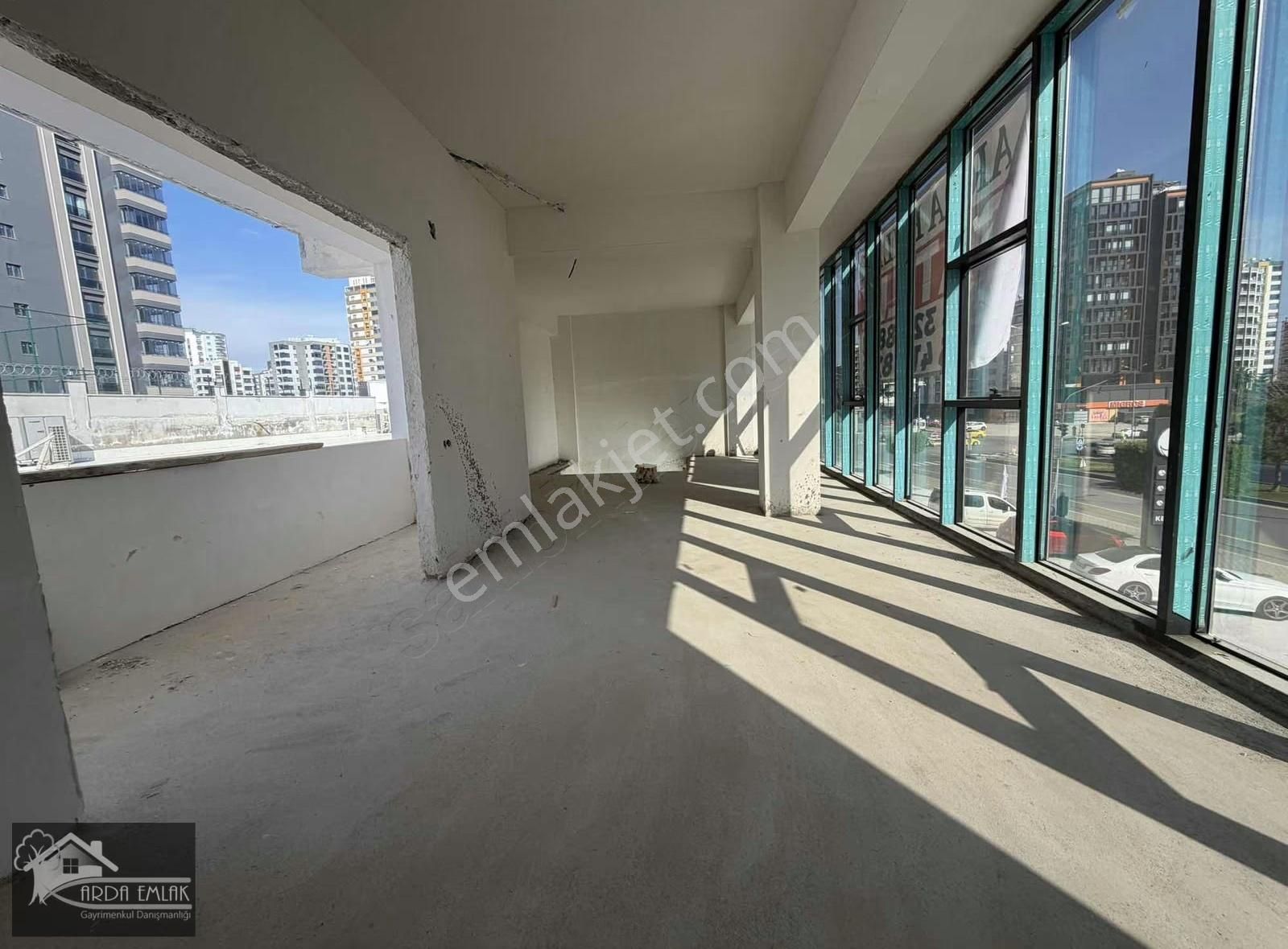 Arda'dan Mersin Yenişehir 2.5 Çevreyolu Üzerinde Satılık Dükkan - Görsel 18