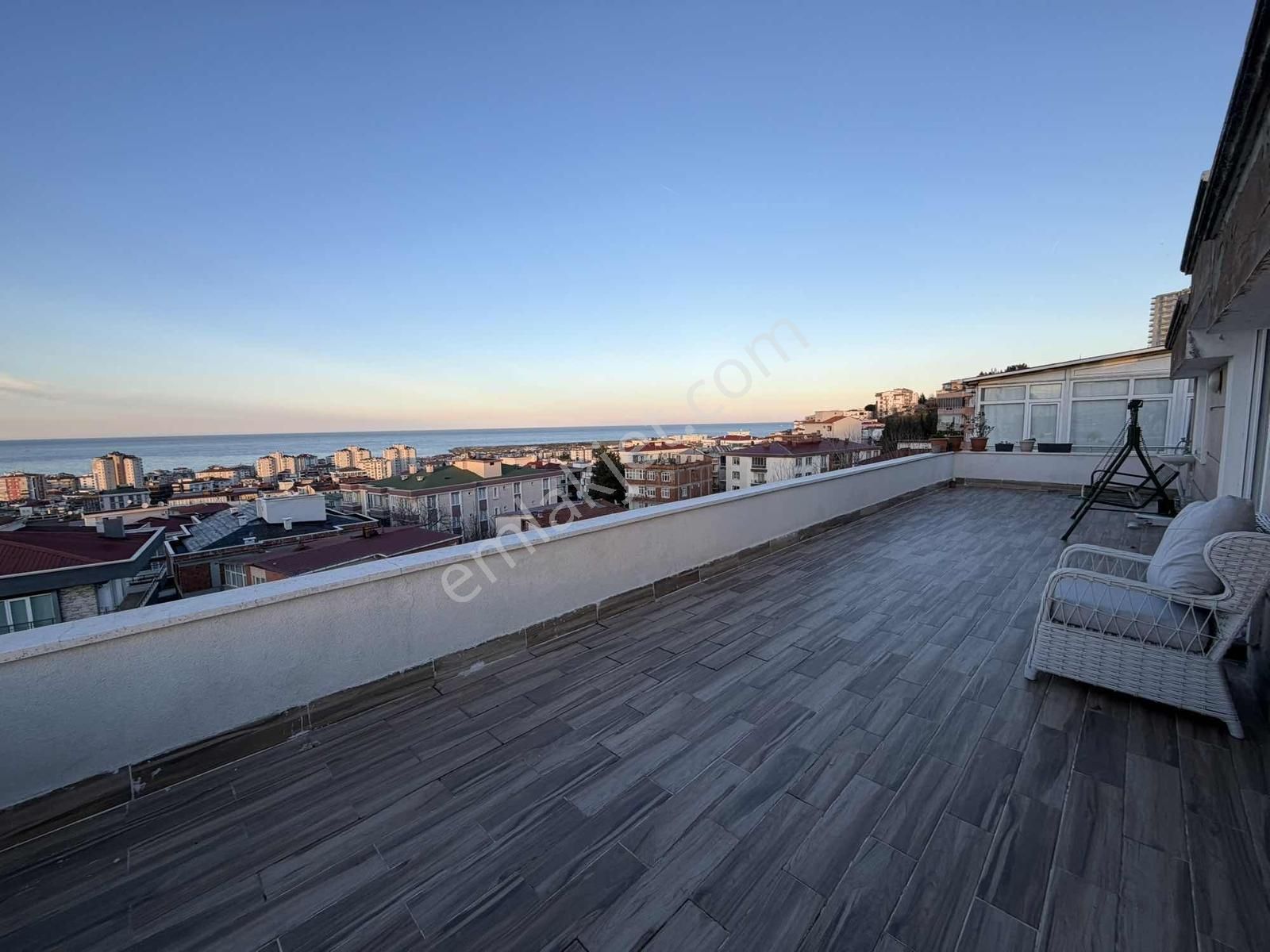 Esenevler'de Full Deniz Manzaralı Geniş 5+1 Satılık Dubleks - Görsel 3