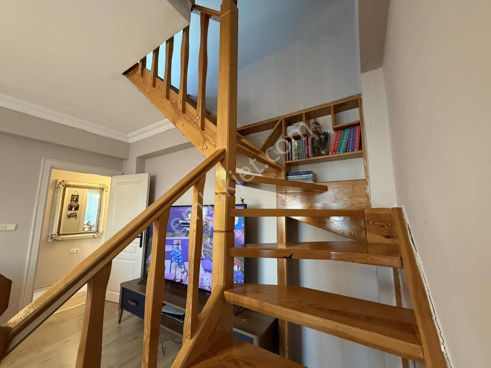 Esenevler'de Full Deniz Manzaralı Geniş 5+1 Satılık Dubleks - Görsel 15