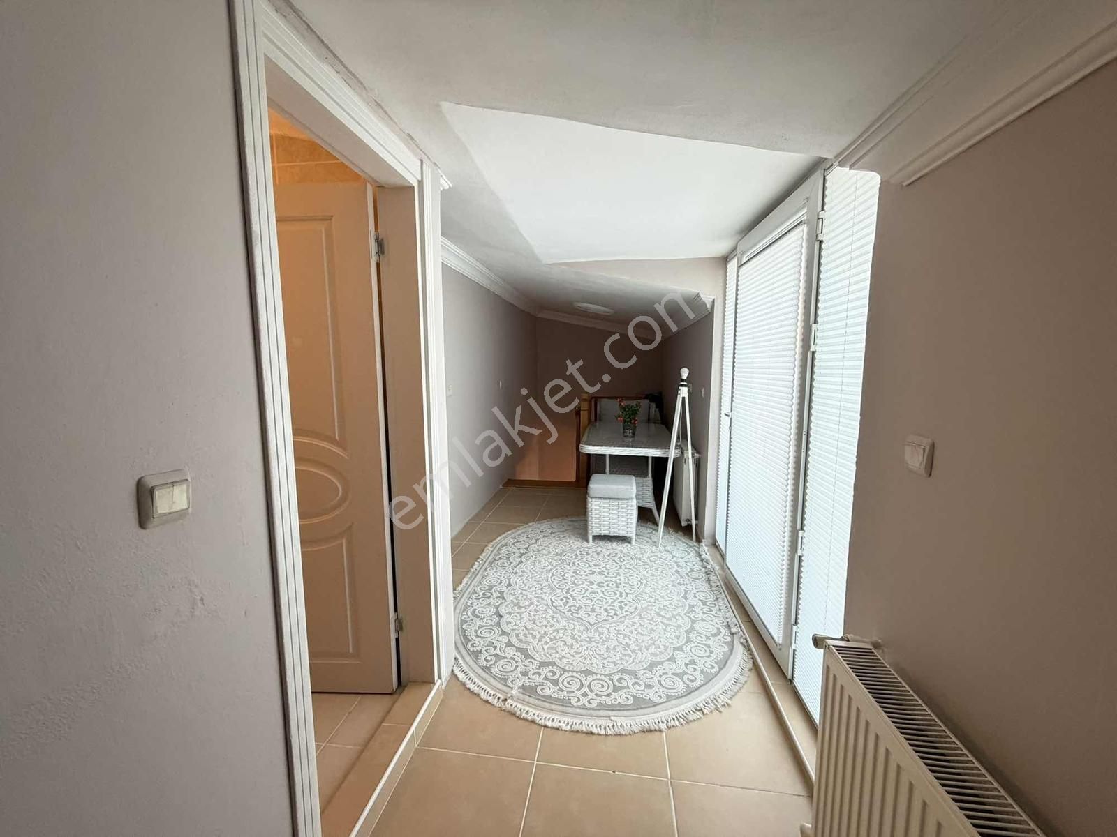 Esenevler'de Full Deniz Manzaralı Geniş 5+1 Satılık Dubleks - Görsel 13