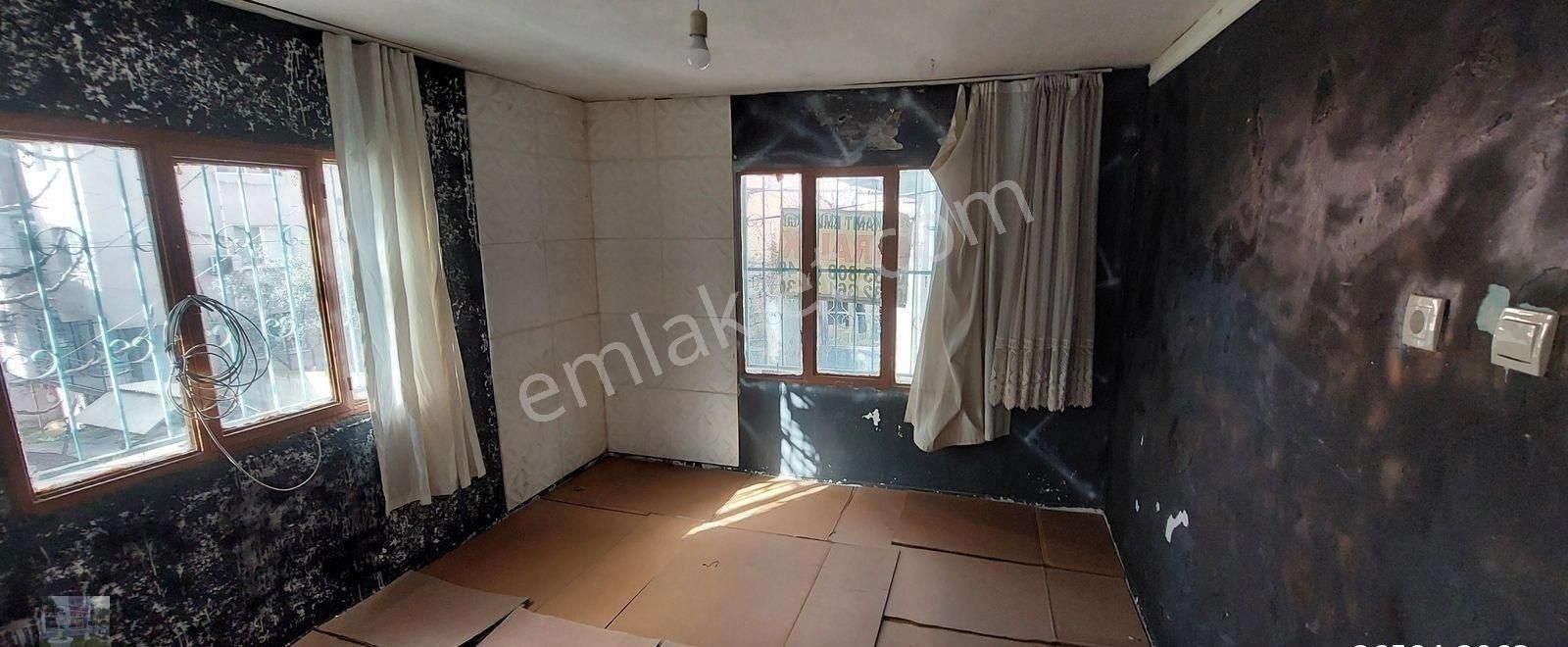 Bayraklı Gümüşpala Aile Hekimliği Altında Kiralık 1+1 Daire Kan - Görsel 16