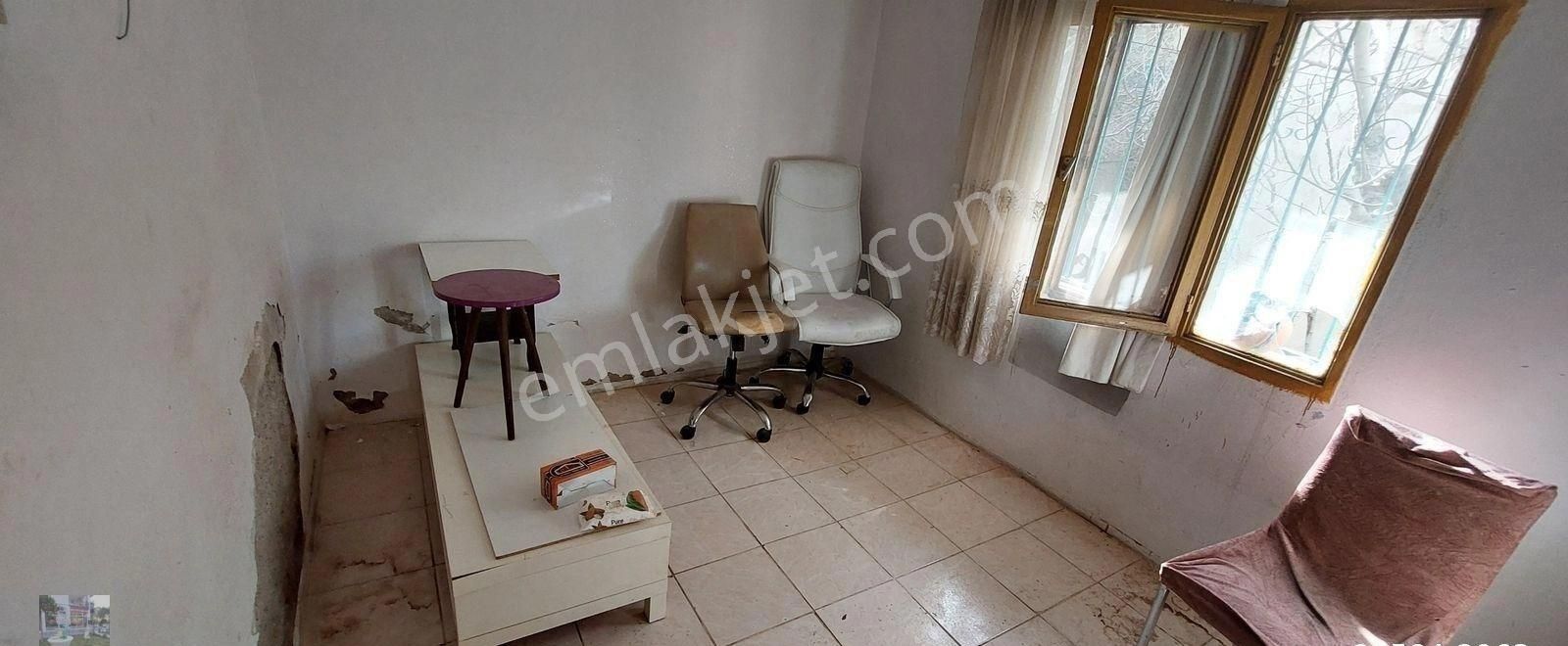 Bayraklı Gümüşpala Aile Hekimliği Altında Kiralık 1+1 Daire Kan - Görsel 6