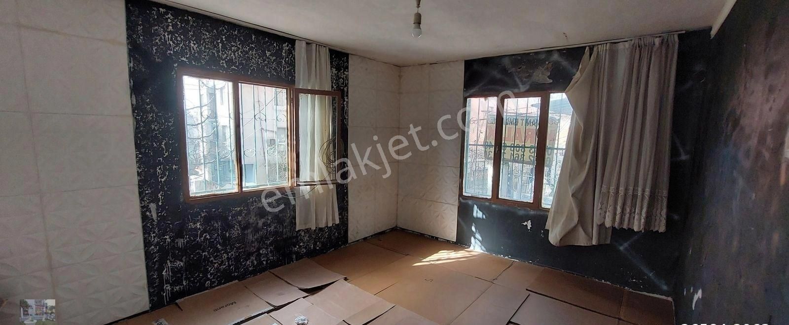 Bayraklı Gümüşpala Aile Hekimliği Altında Kiralık 1+1 Daire Kan - Görsel 23