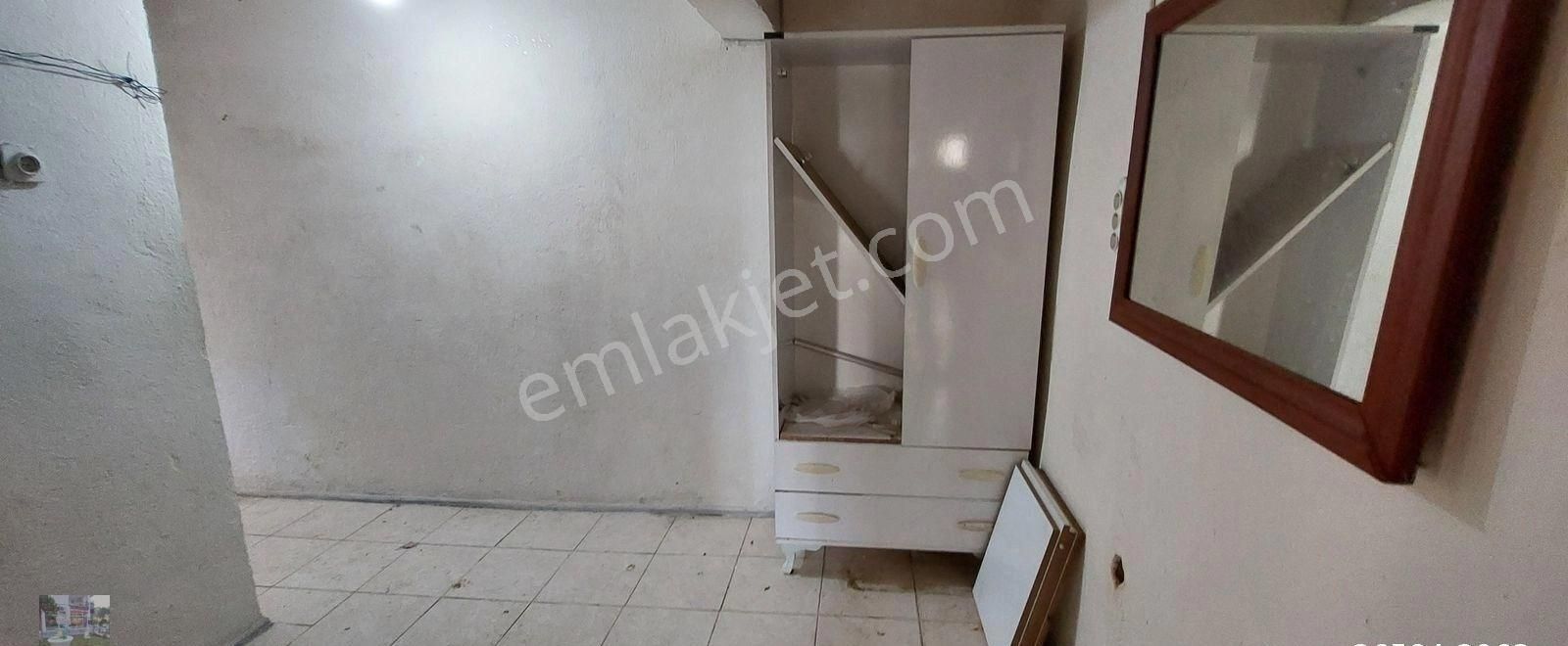 Bayraklı Gümüşpala Aile Hekimliği Altında Kiralık 1+1 Daire Kan - Görsel 17