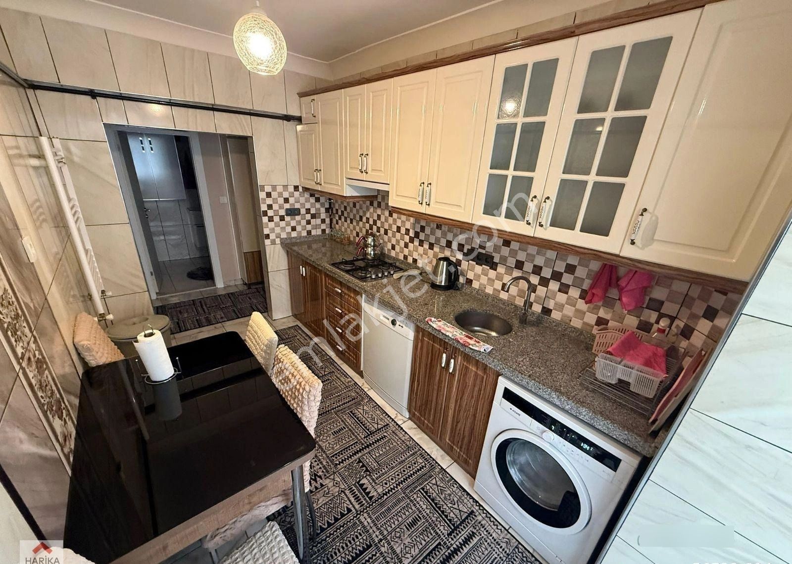 Aşıkpaşa'da 2.katta Full Yapılı 3+1 Eşyalı Kiralık Daire !