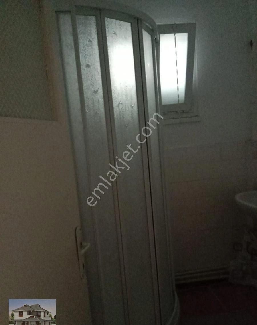Genç Emlaktan Çağdaş Sokakta 1+1 Kiralık Daire - Görsel 22