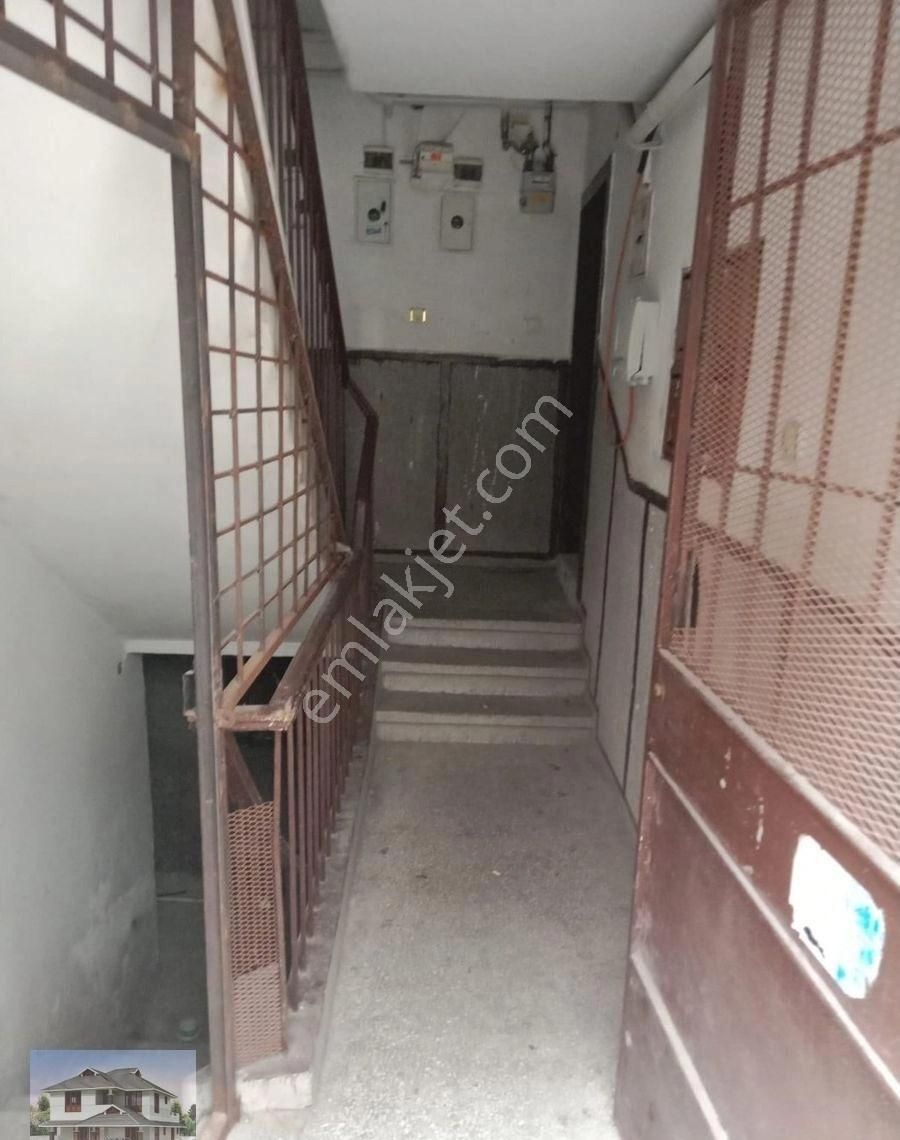 Genç Emlaktan Çağdaş Sokakta 1+1 Kiralık Daire - Görsel 3