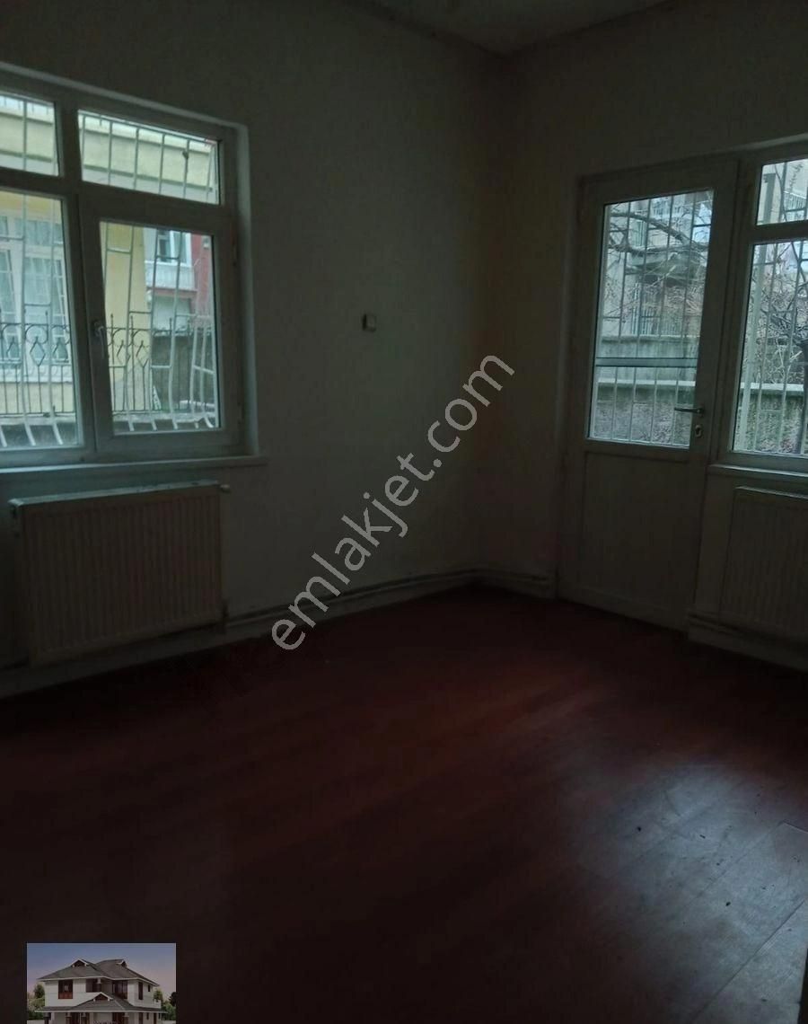 Genç Emlaktan Çağdaş Sokakta 1+1 Kiralık Daire - Görsel 28