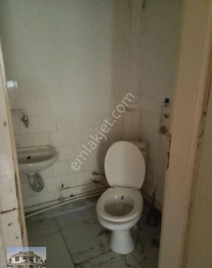 Genç Emlaktan Çağdaş Sokakta 1+1 Kiralık Daire - Görsel 30