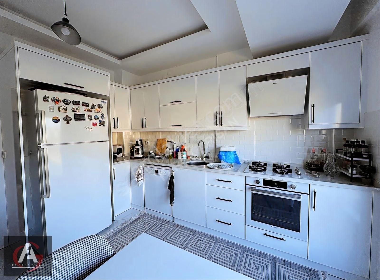 Finikenin En Gözde Konumunda Ayrı Mutfak Ve Ebeveyn Banyolu 2+1 - Görsel 22