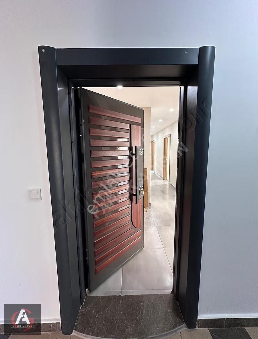 Faruk Arısan'dan Merkezi Konumda Ayrı Mutfak Ebeveyn Banyolu 3+1 - Görsel 7