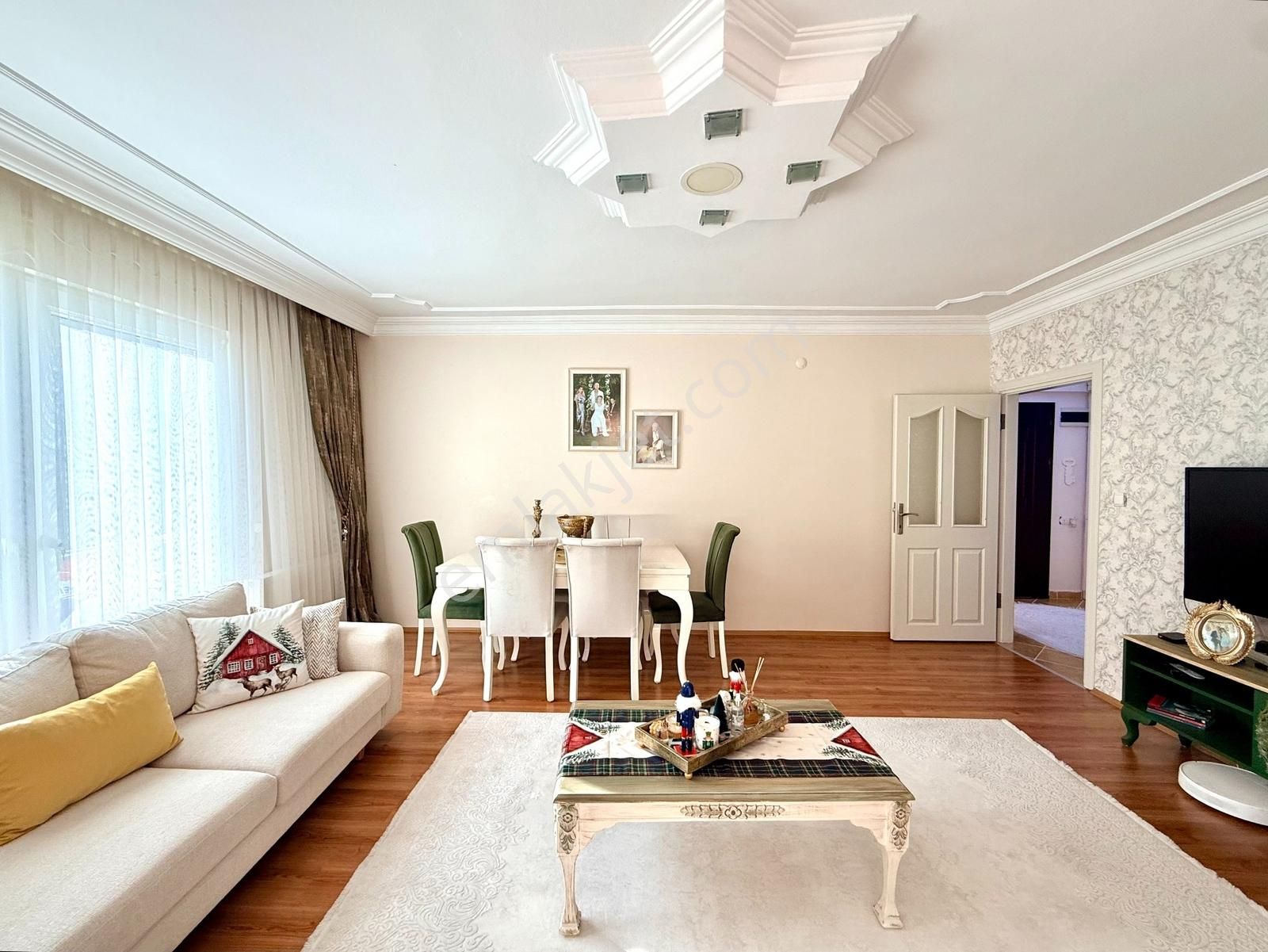 Esenevler'de Deniz Manzaralı Masrafsız 5+1 Dubleks Daire - Görsel 12