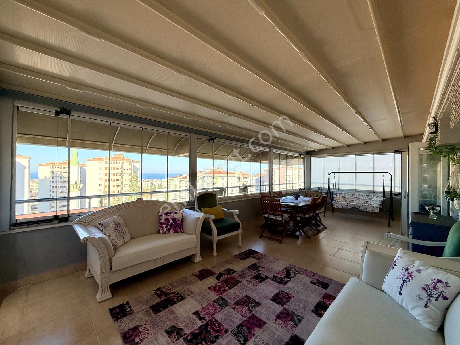 Esenevler'de Deniz Manzaralı Masrafsız 5+1 Dubleks Daire - Görsel 5