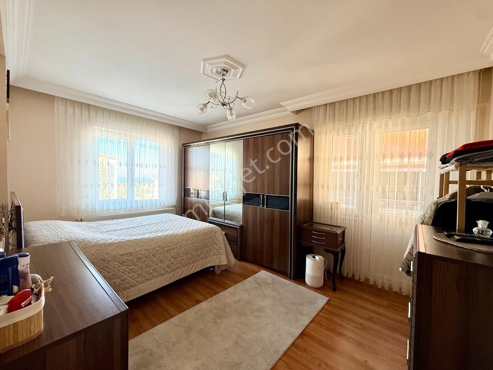 Esenevler'de Deniz Manzaralı Masrafsız 5+1 Dubleks Daire - Görsel 20