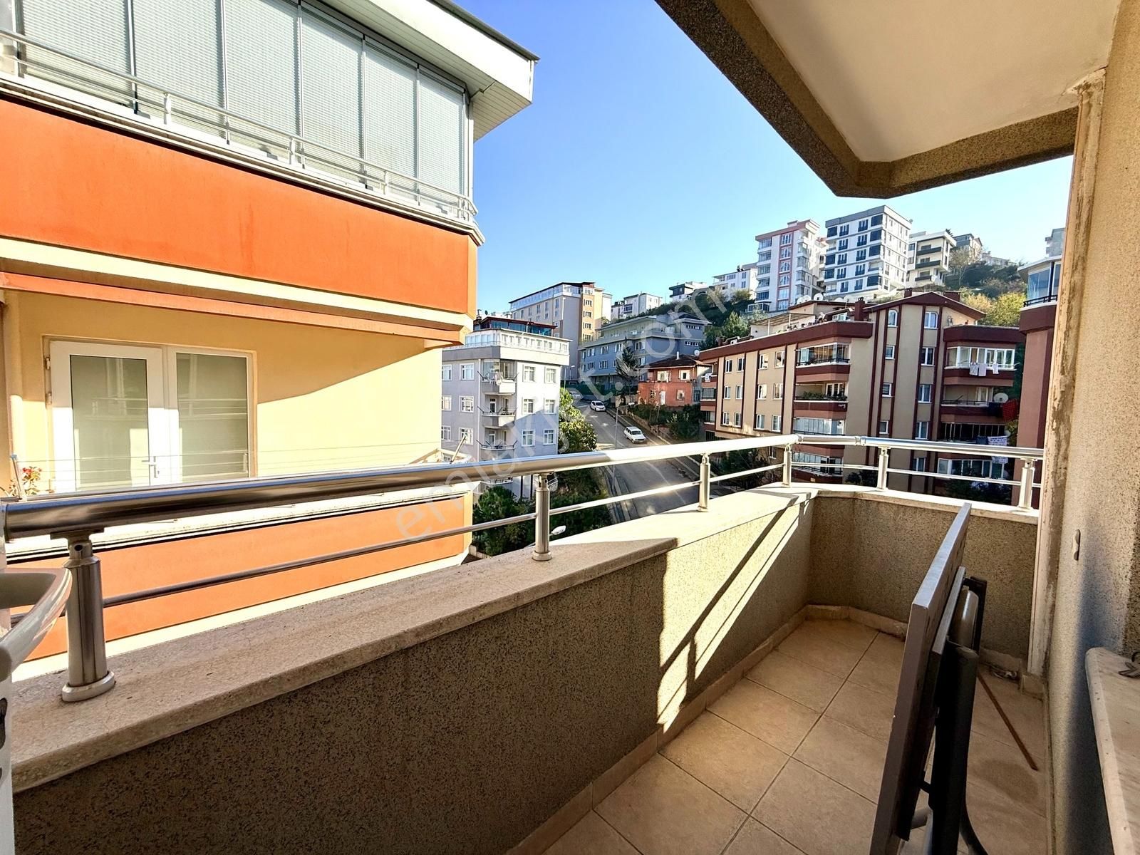 Esenevler'de Deniz Manzaralı Masrafsız 5+1 Dubleks Daire - Görsel 10