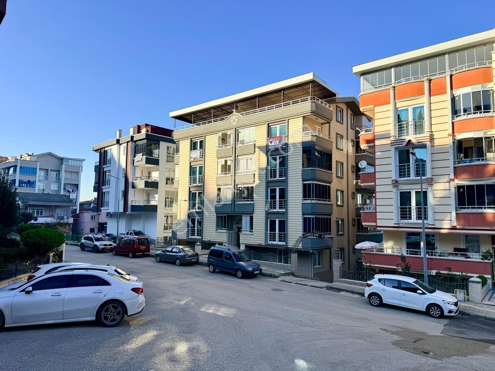 Esenevler'de Deniz Manzaralı Masrafsız 5+1 Dubleks Daire