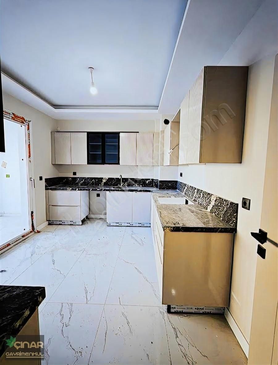 Serkent'te Kaliteli Cadde Üstü Yüksek Krediye Uygun 3+1 Daire