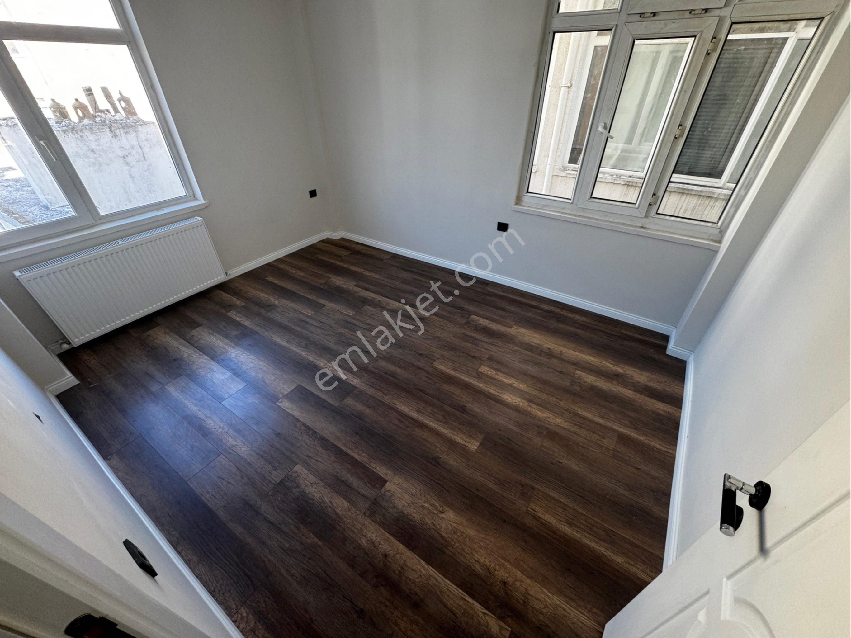 Genclik Parkında Full Yapılı Satılık Daire - Görsel 23