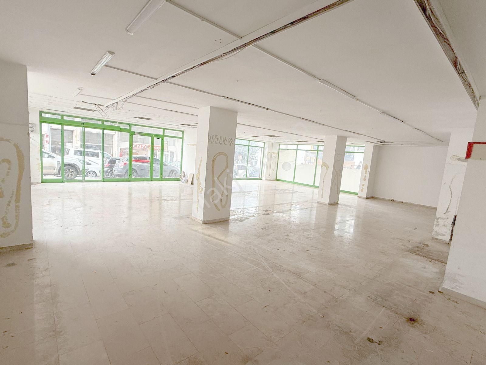 Abdi Bostan Gayrimenkul'den Akçaabat Çolaklı'da Kiralık 428 M2 Dükkan - Görsel 10