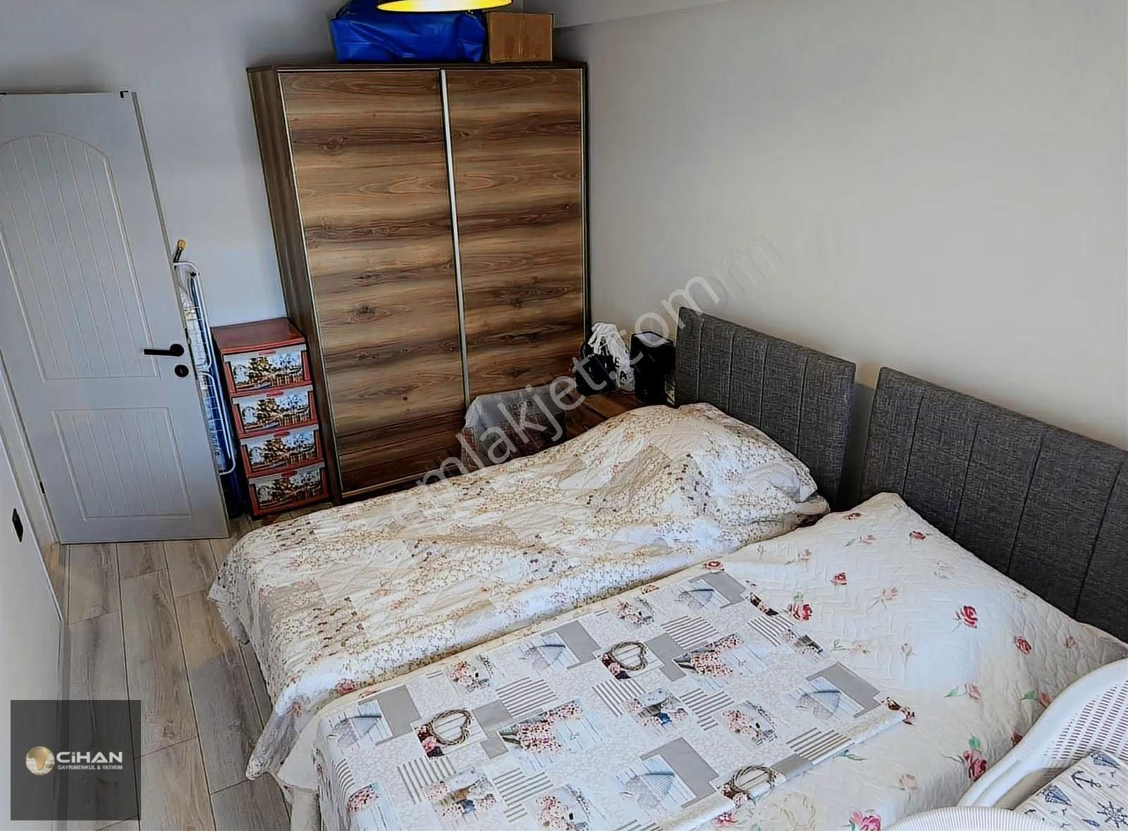 Kuşadası Kuştur Plajına Yürüme Mesafeli Kısmı Eşyalı 2+1 Darie - Görsel 11