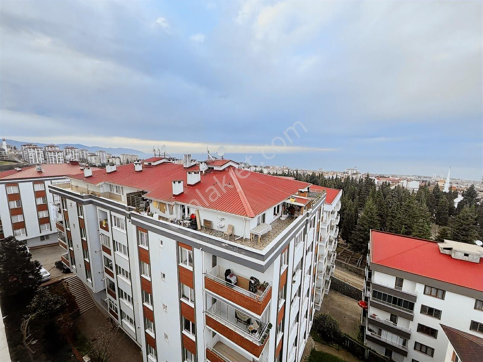 Bahçecik Deniz Manzaralı Kiralık 3+1