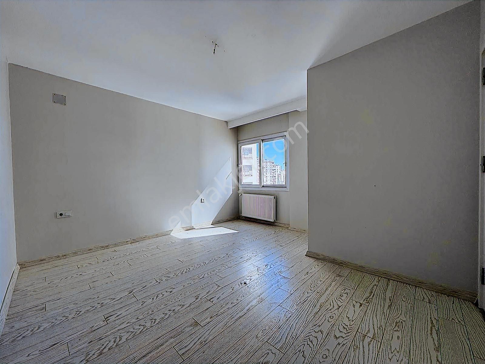 Pınar'da 2+1 90 M2 Güvenlikli Havuzlu Site İçi Kiralık Daire - Görsel 10