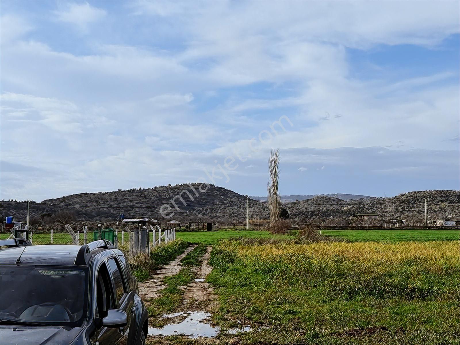 Aliağa Helvacı'da 385m2 Satılık Tarla - Görsel 2