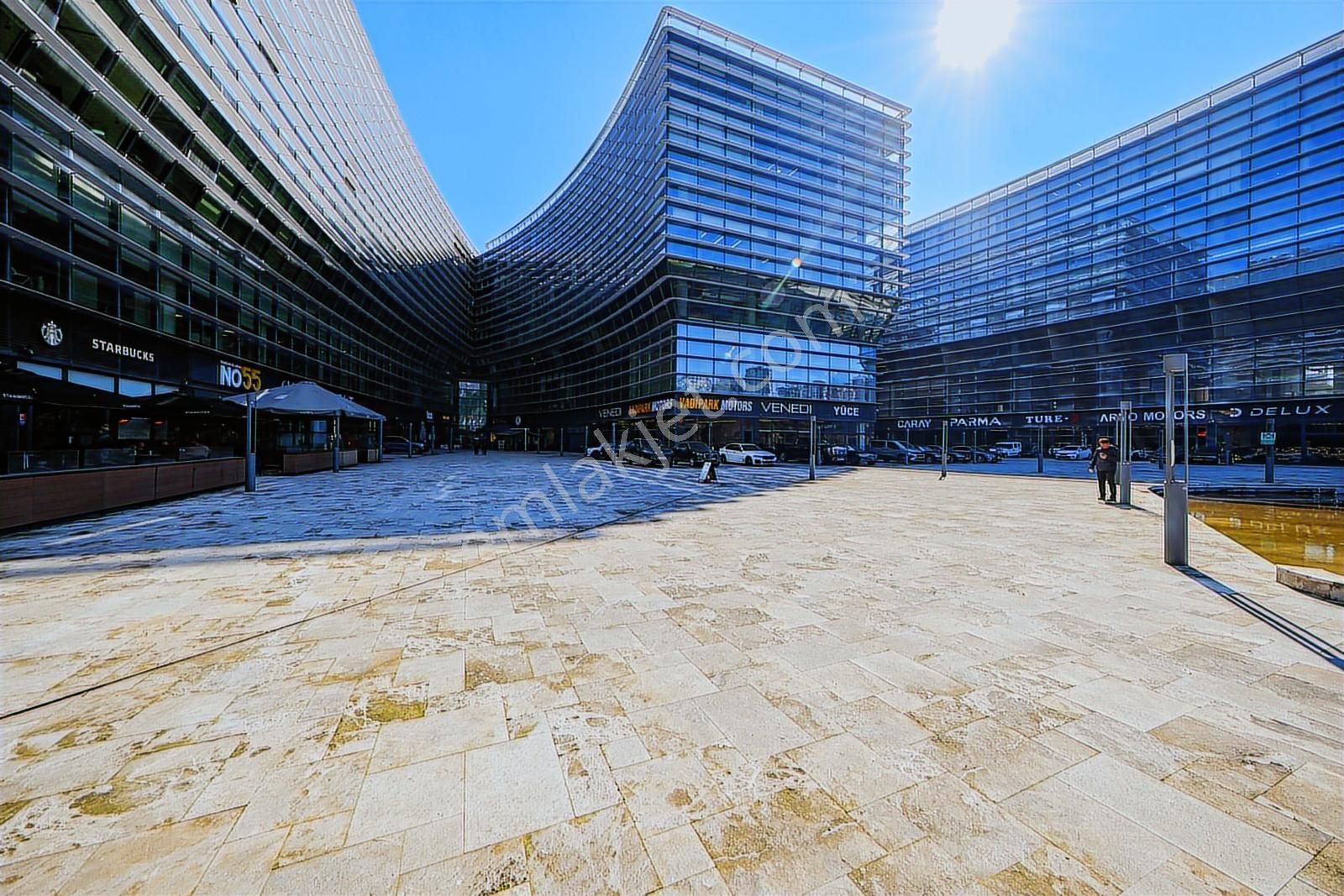 Remax Astyle'den Premier Kampüste Kullanıma Hazır, Eşyalı Ofis - Görsel 25