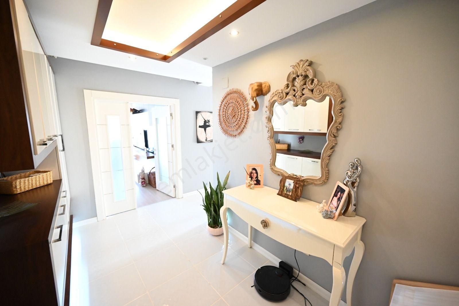 Üstünkent'ten Merkez Mah.de Deniz Manzaralı Satılık 3+1 Daire - Görsel 34