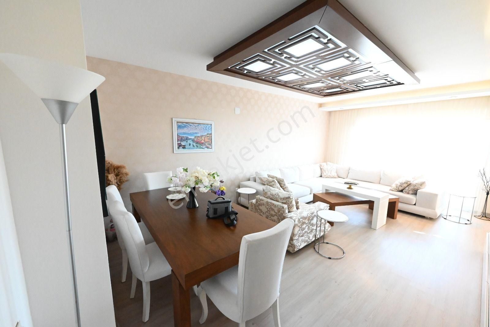 Üstünkent'ten Merkez Mah.de Deniz Manzaralı Satılık 3+1 Daire - Görsel 4