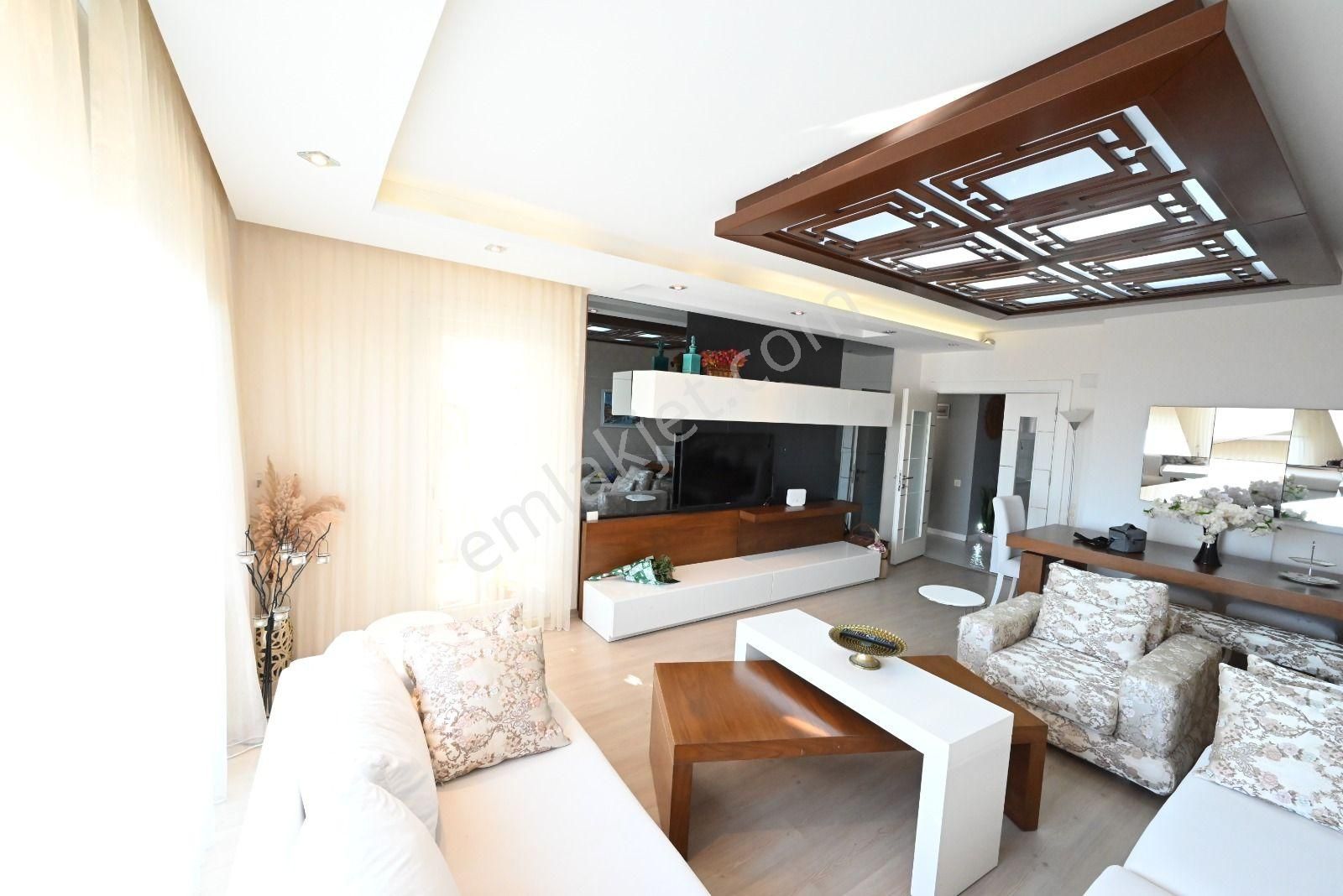 Üstünkent'ten Merkez Mah.de Deniz Manzaralı Satılık 3+1 Daire - Görsel 12