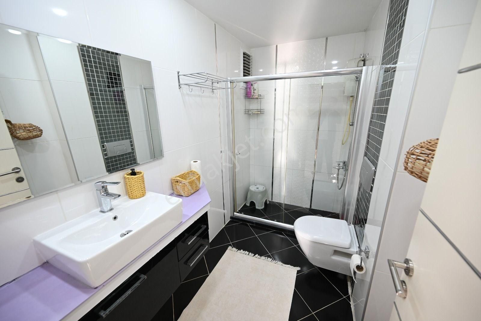 Üstünkent'ten Merkez Mah.de Deniz Manzaralı Satılık 3+1 Daire - Görsel 32