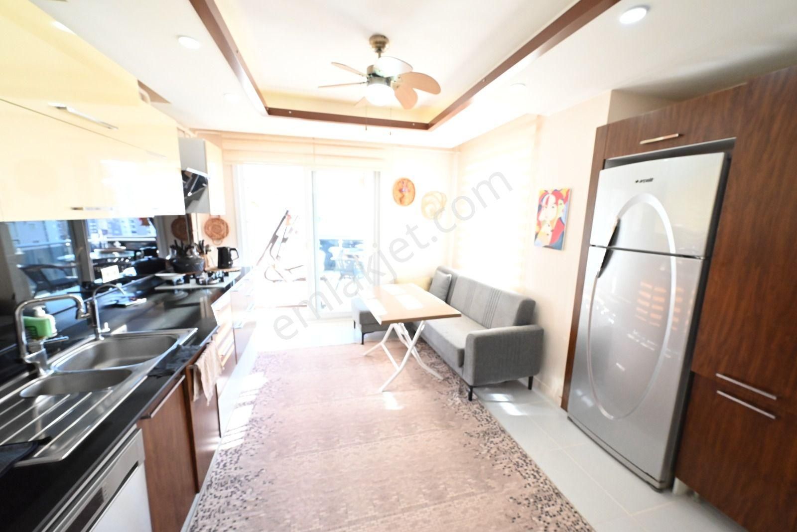 Üstünkent'ten Merkez Mah.de Deniz Manzaralı Satılık 3+1 Daire - Görsel 7