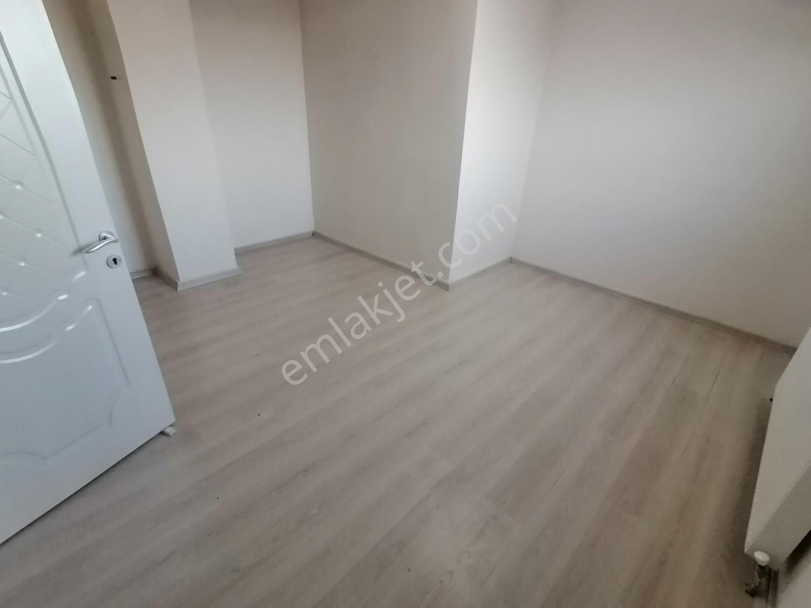 Adnan Kahveci Kolejlerde Site İçi Geniş 1+1 +çift Kapalı Teraslı - Görsel 11